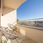 Crystal Luxury Hotel de apartamente 3*