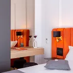 Crystal Luxury Hotel de apartamente