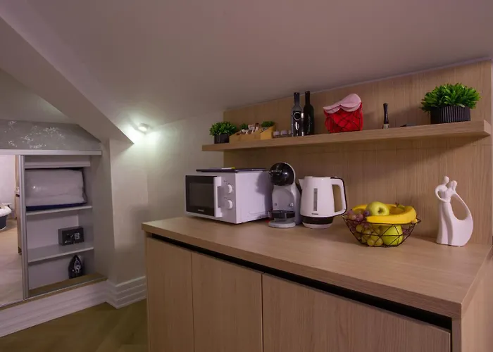 Crystal Luxury Hotel apartamentowy Krajowa